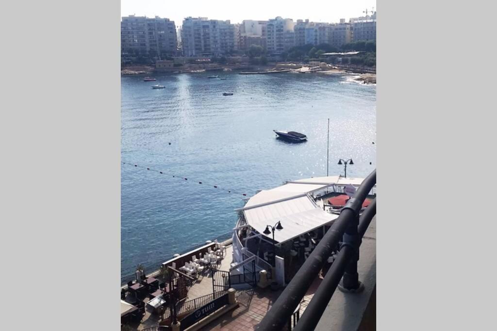St Julians' Sea Front, Spectacular View, Apartment St. Julian's Exterior foto